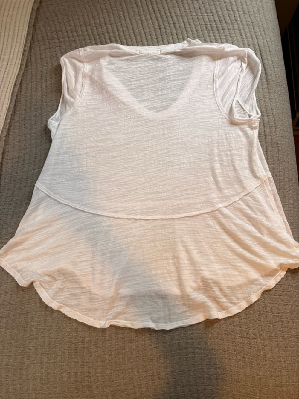 Women's Free People White Layered Sleeveless Top - Picture 2 of 3